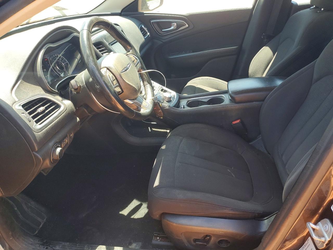 2015 CHRYSLER 200