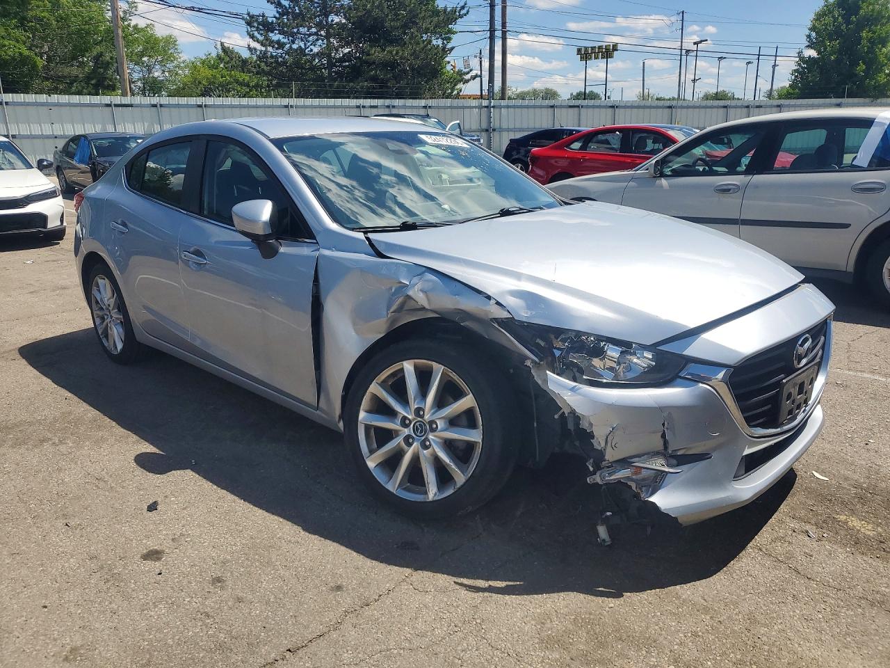 2017 MAZDA 3
