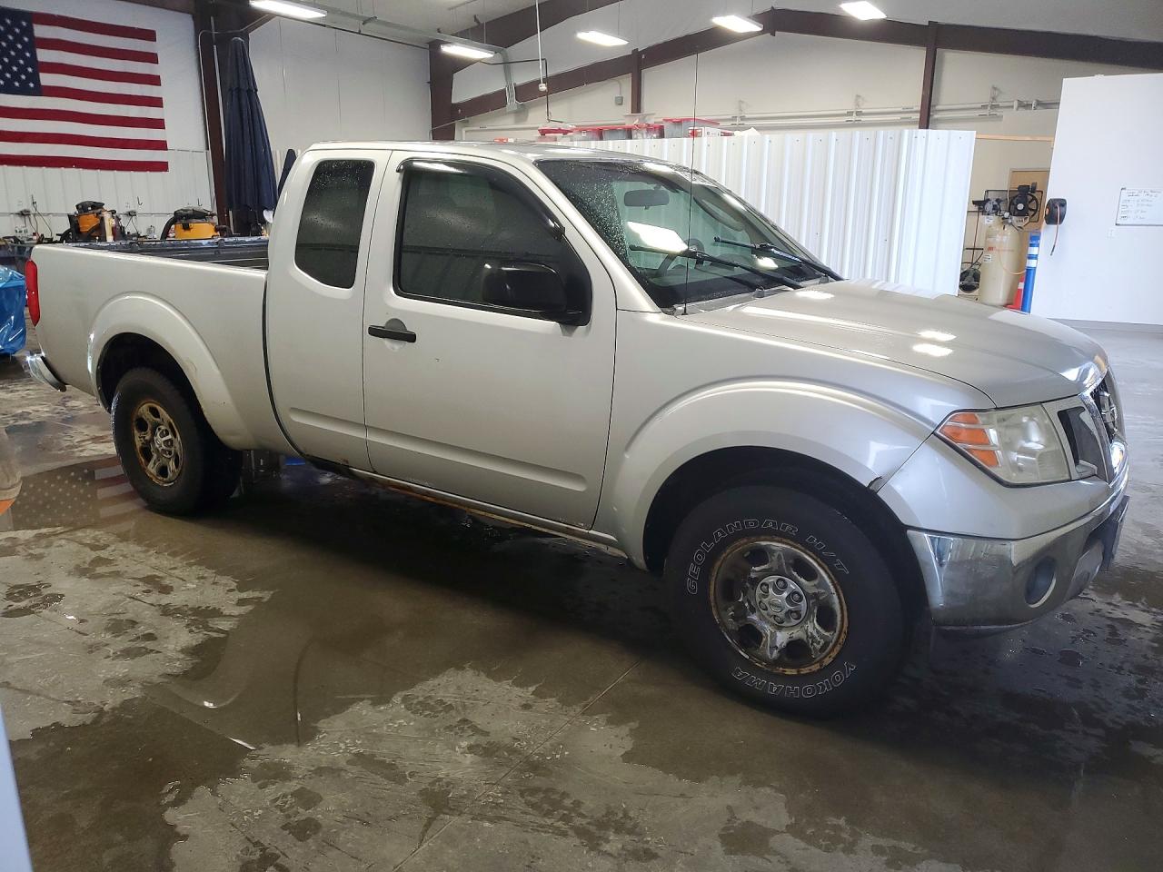 2009 NISS FRONTIER