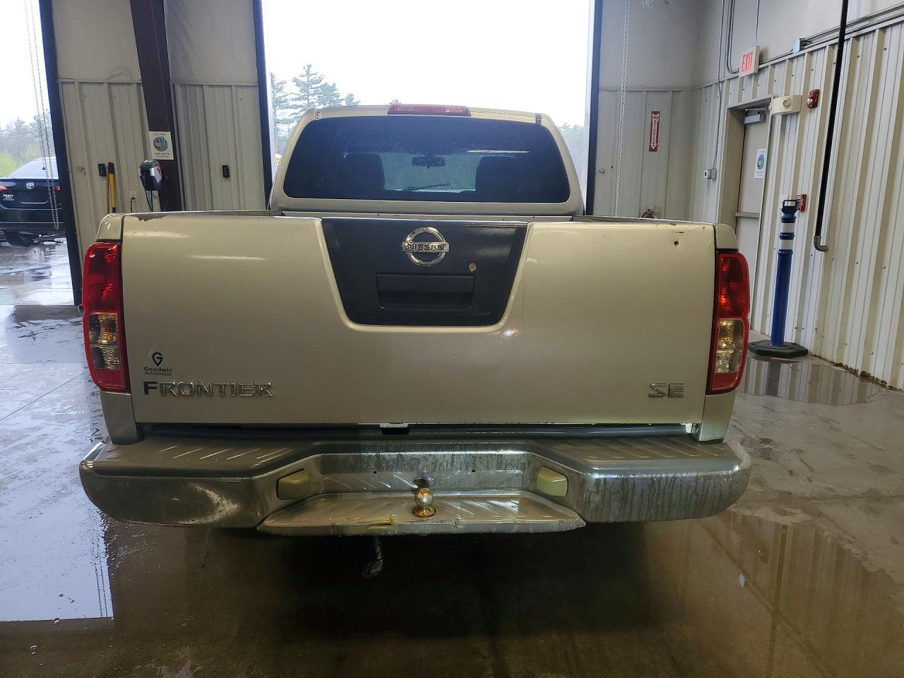 2009 NISS FRONTIER