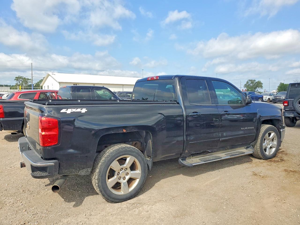 2015 CHEVROLET SILVERADO