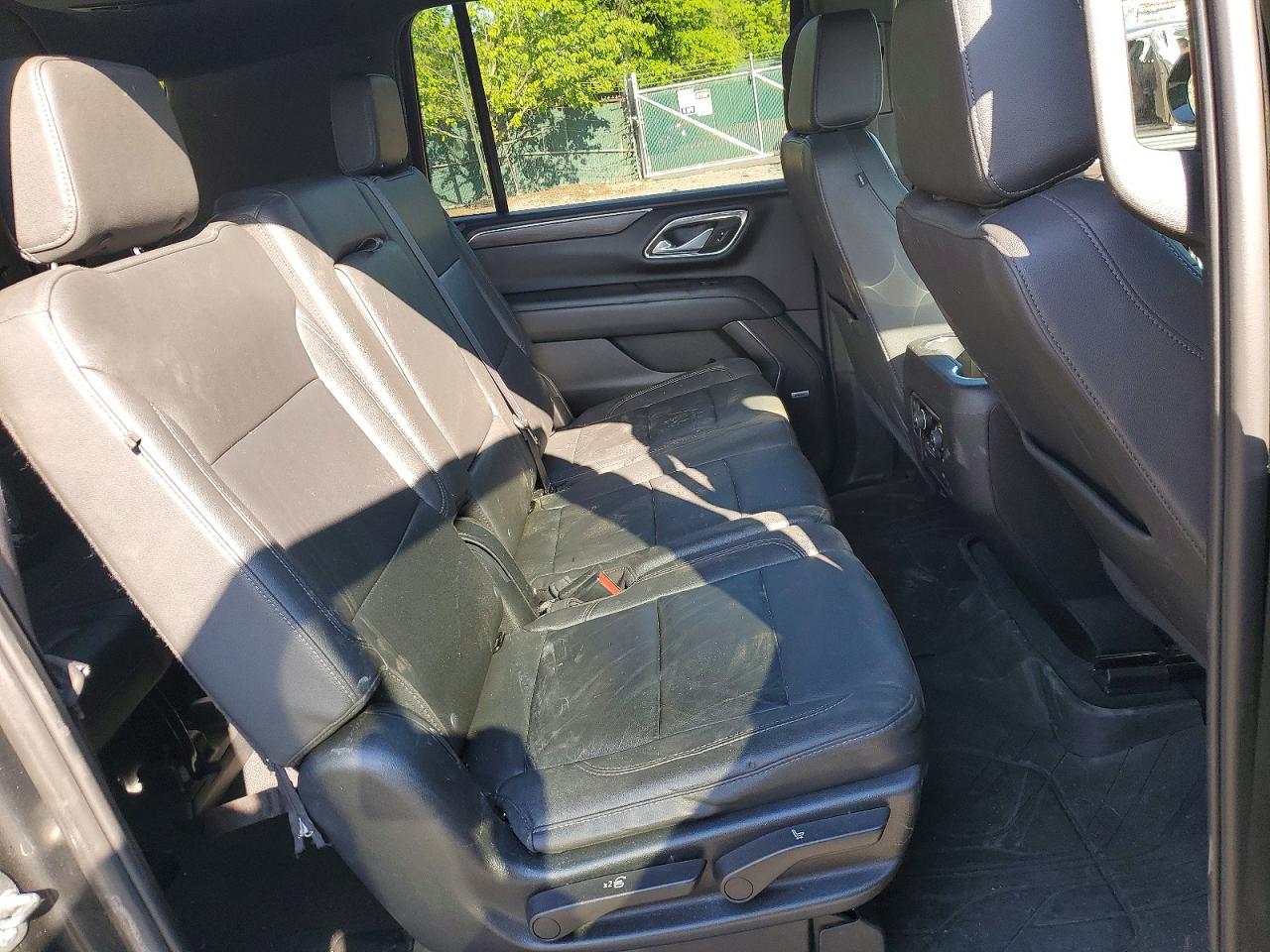 2023 CHEVROLET SUBURBAN