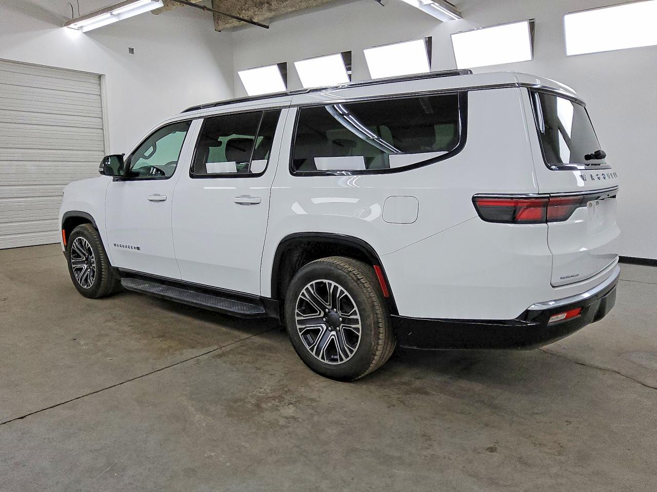 2023 JEEP WAGONEER