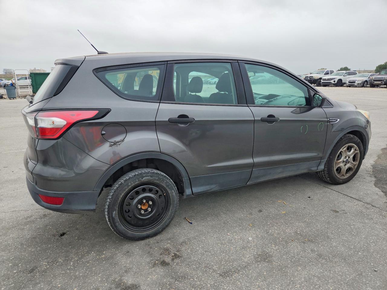 2017 FORD ESCAPE