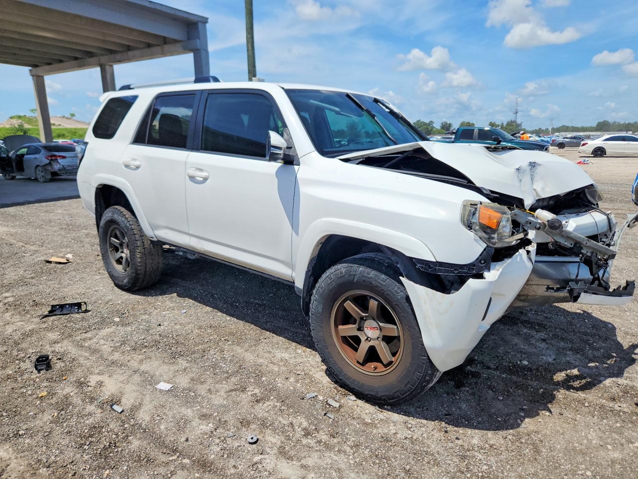 2017 TOYOTA 4RUNNER