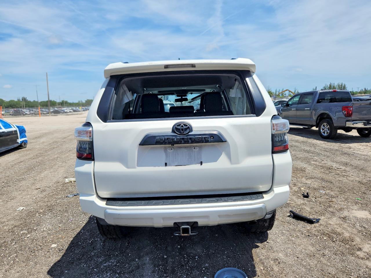 2017 TOYOTA 4RUNNER