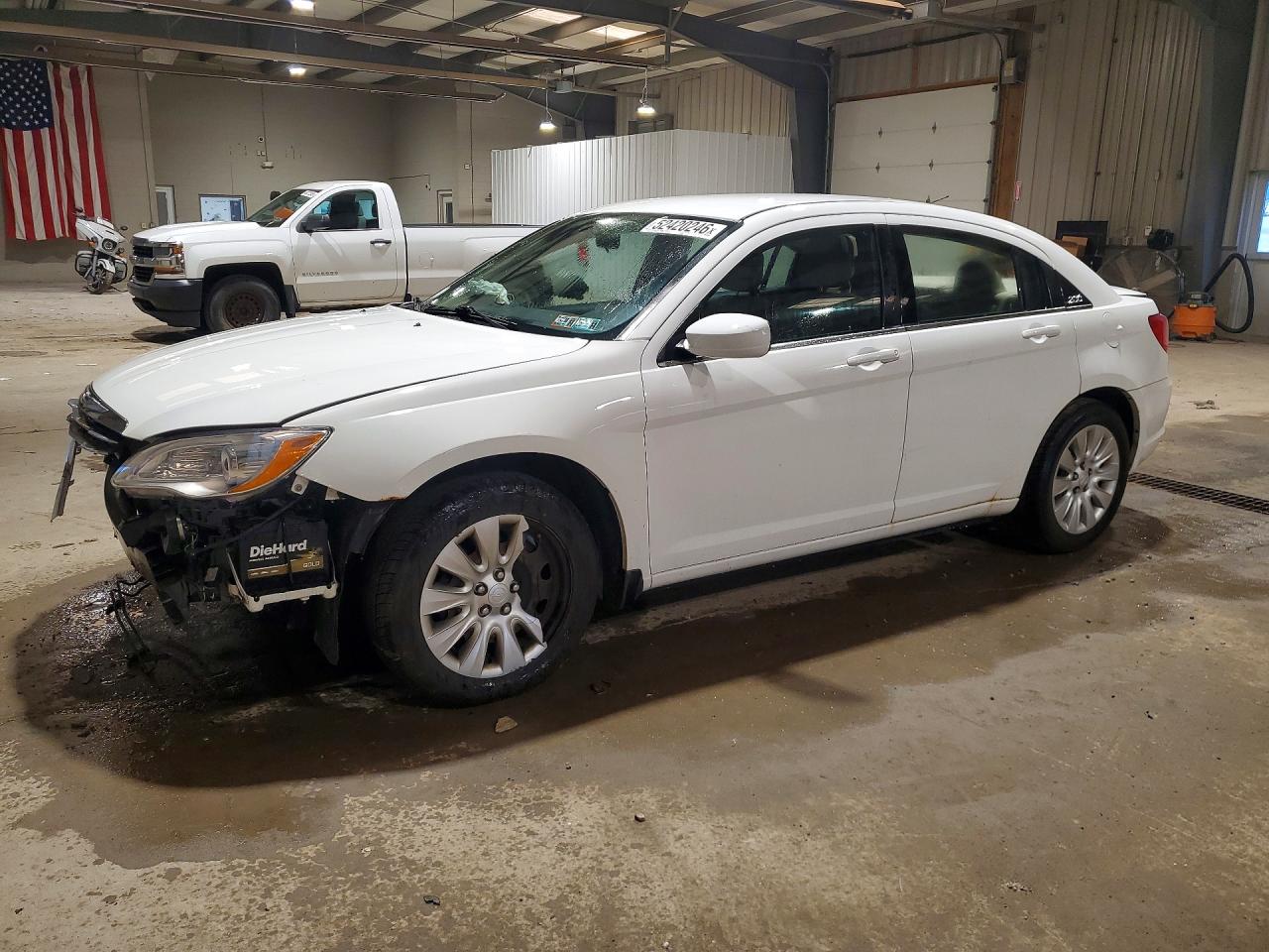 2014 CHRYSLER 200