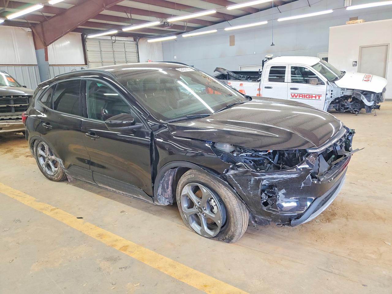 2025 FORD ESCAPE
