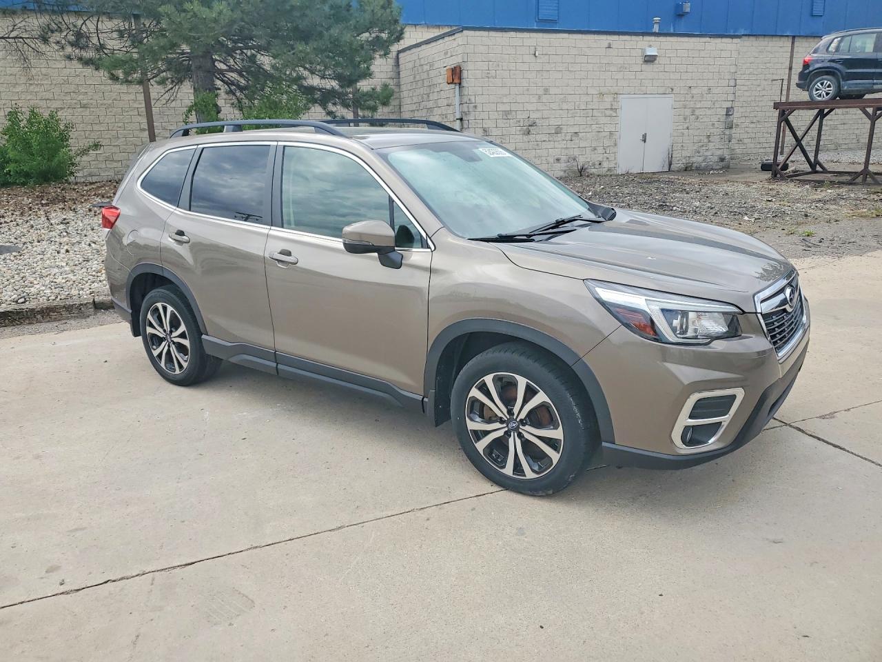2020 SUBARU FORESTER