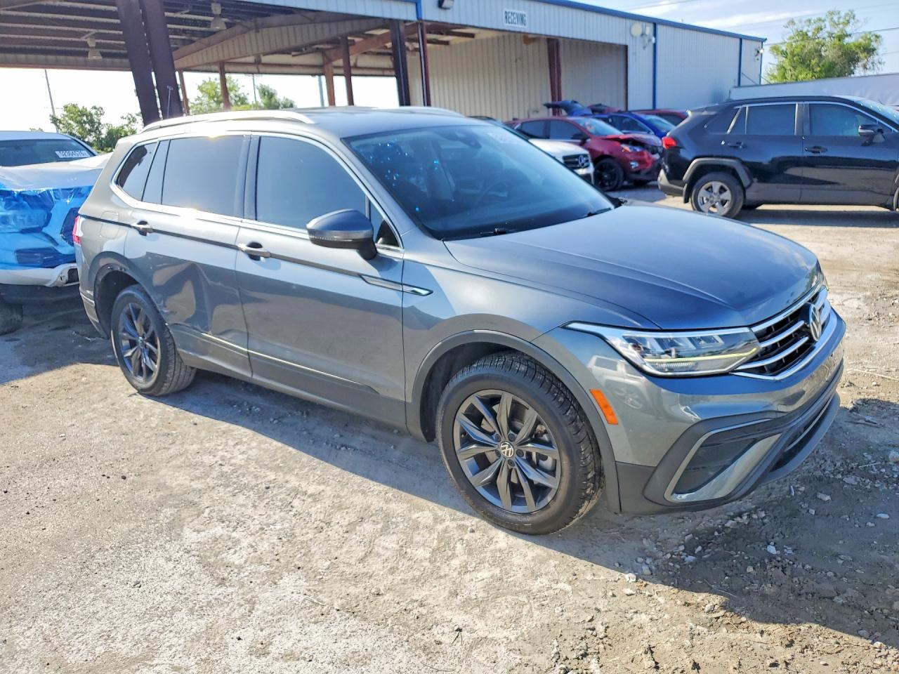 2022 VOLKSWAGEN TIGUAN