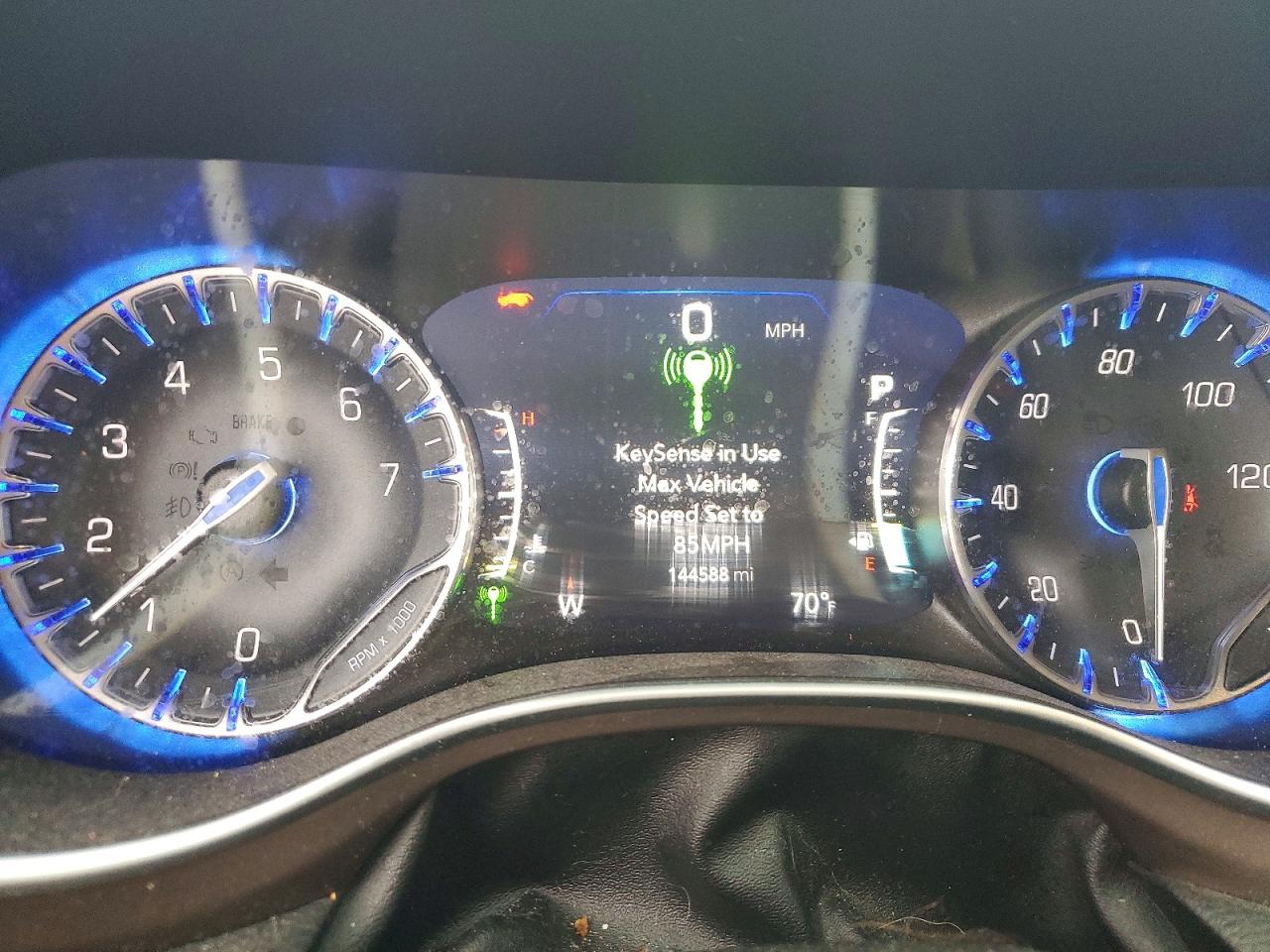2017 CHRYSLER PACIFICA