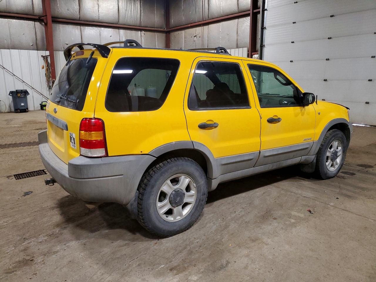 2001 FORD ESCAPE