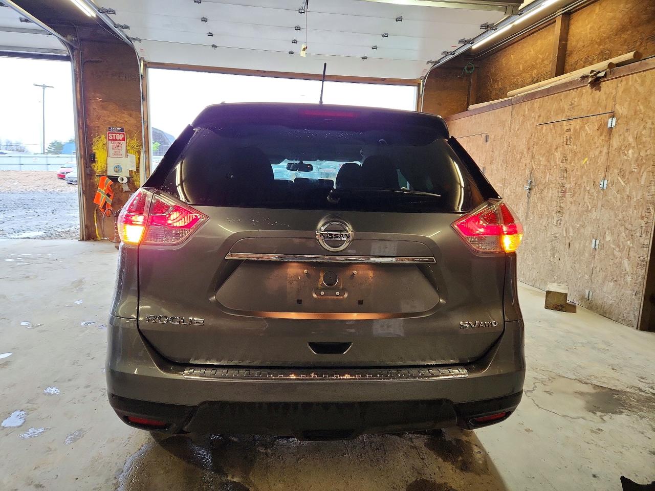 2016 NISSAN ROGUE