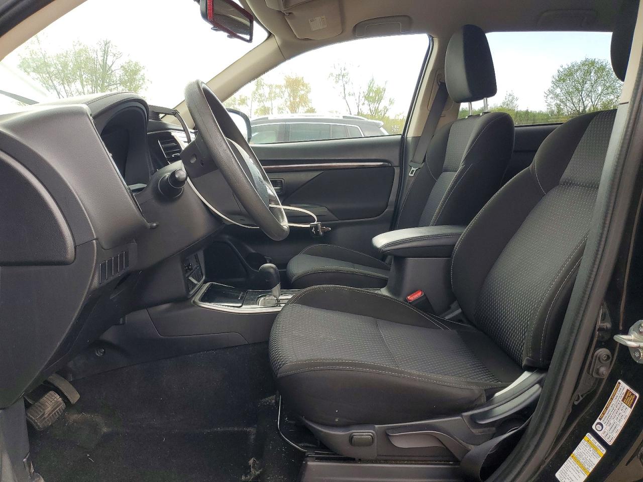 2020 MITSUBISHI OUTLANDER