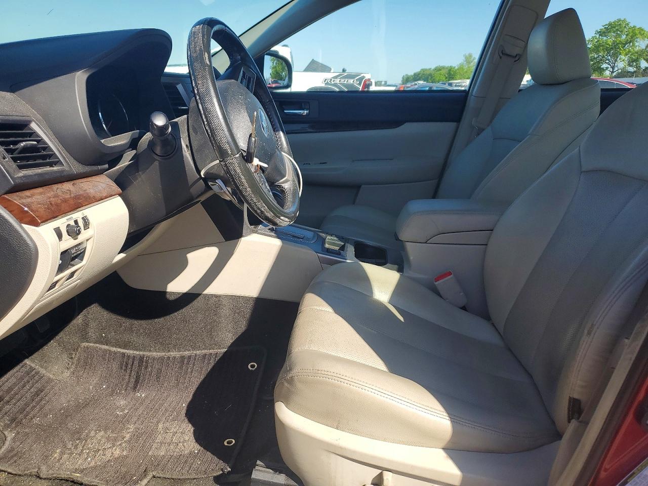 2013 SUBARU LEGACY