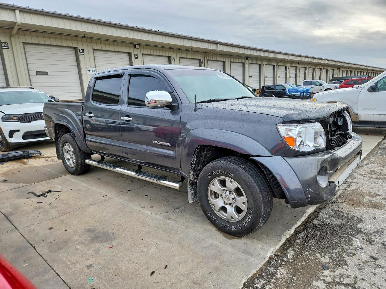 2011 TOYOTA TACOMA