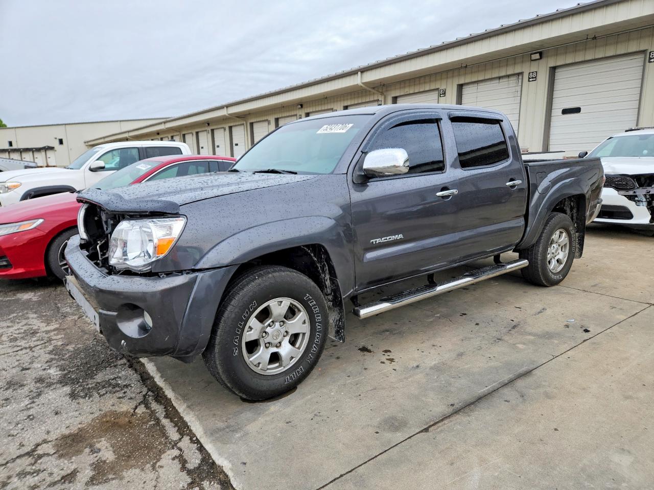 2011 TOYOTA TACOMA