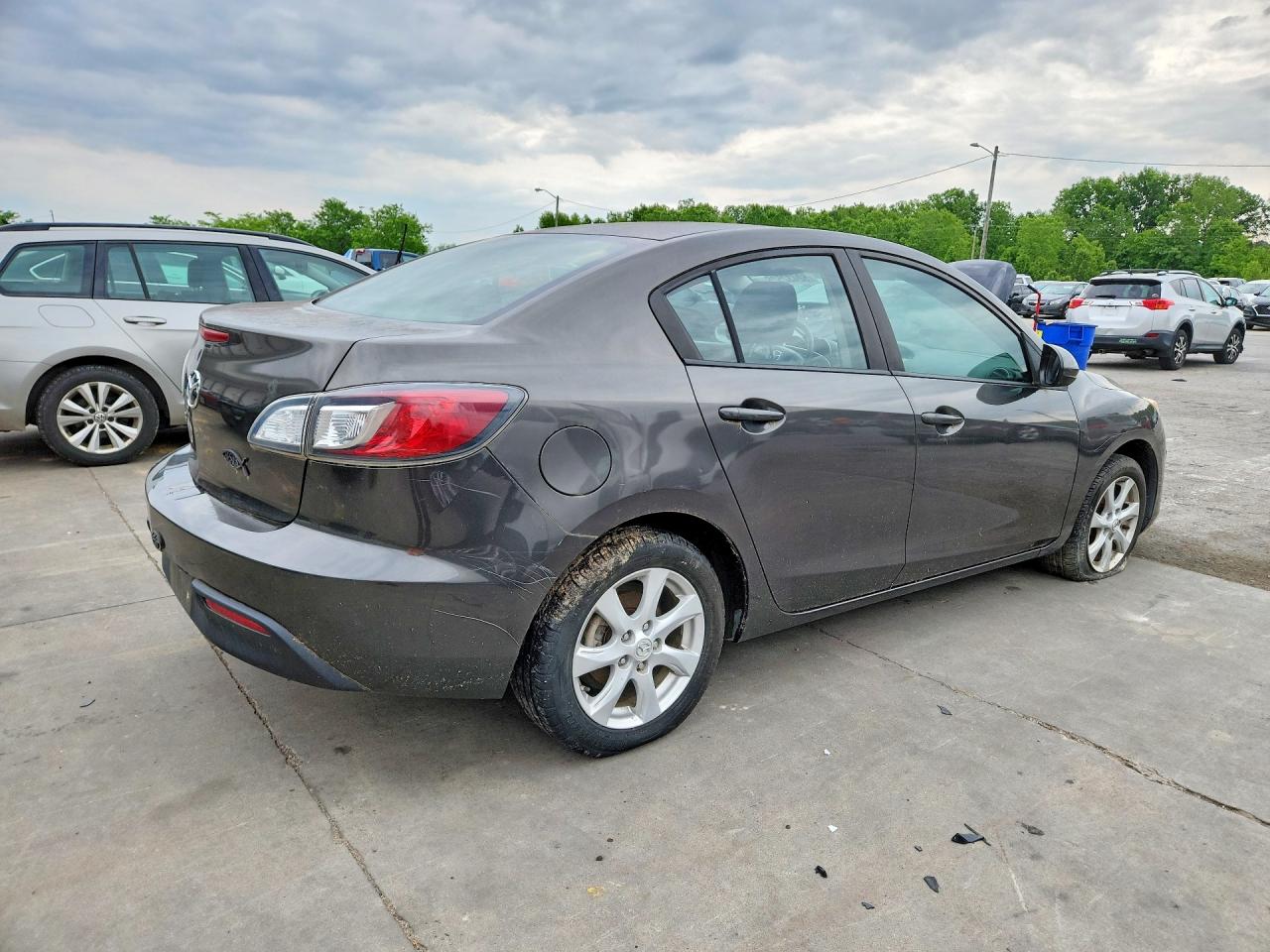 2010 MAZDA 3