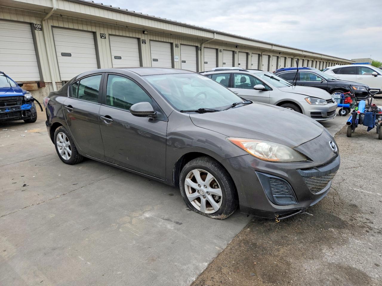2010 MAZDA 3