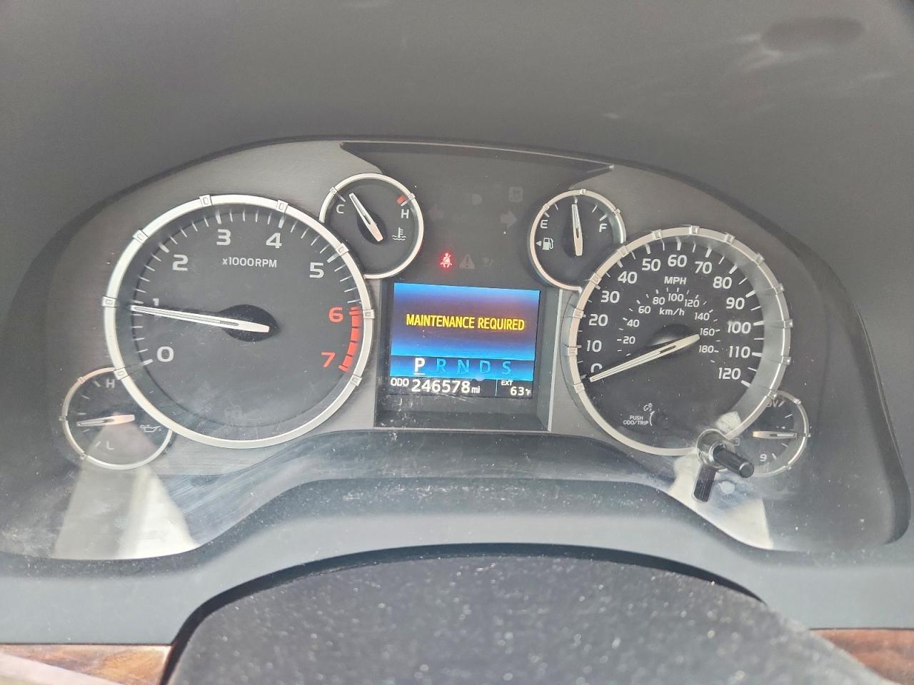 2017 TOYOTA TUNDRA