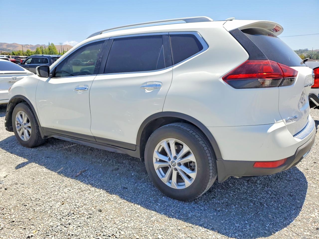 2018 NISSAN ROGUE