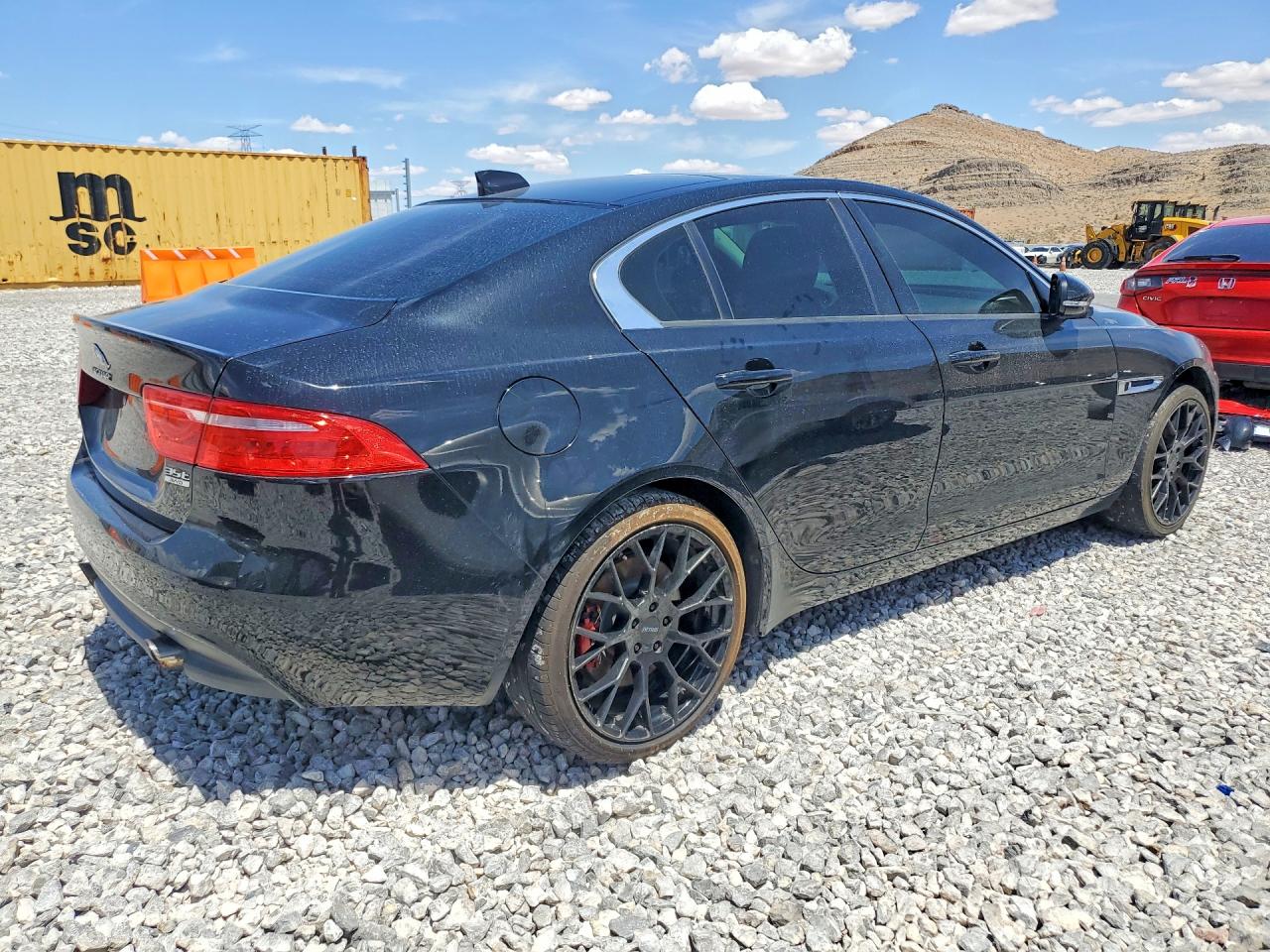 2017 JAGUAR XE