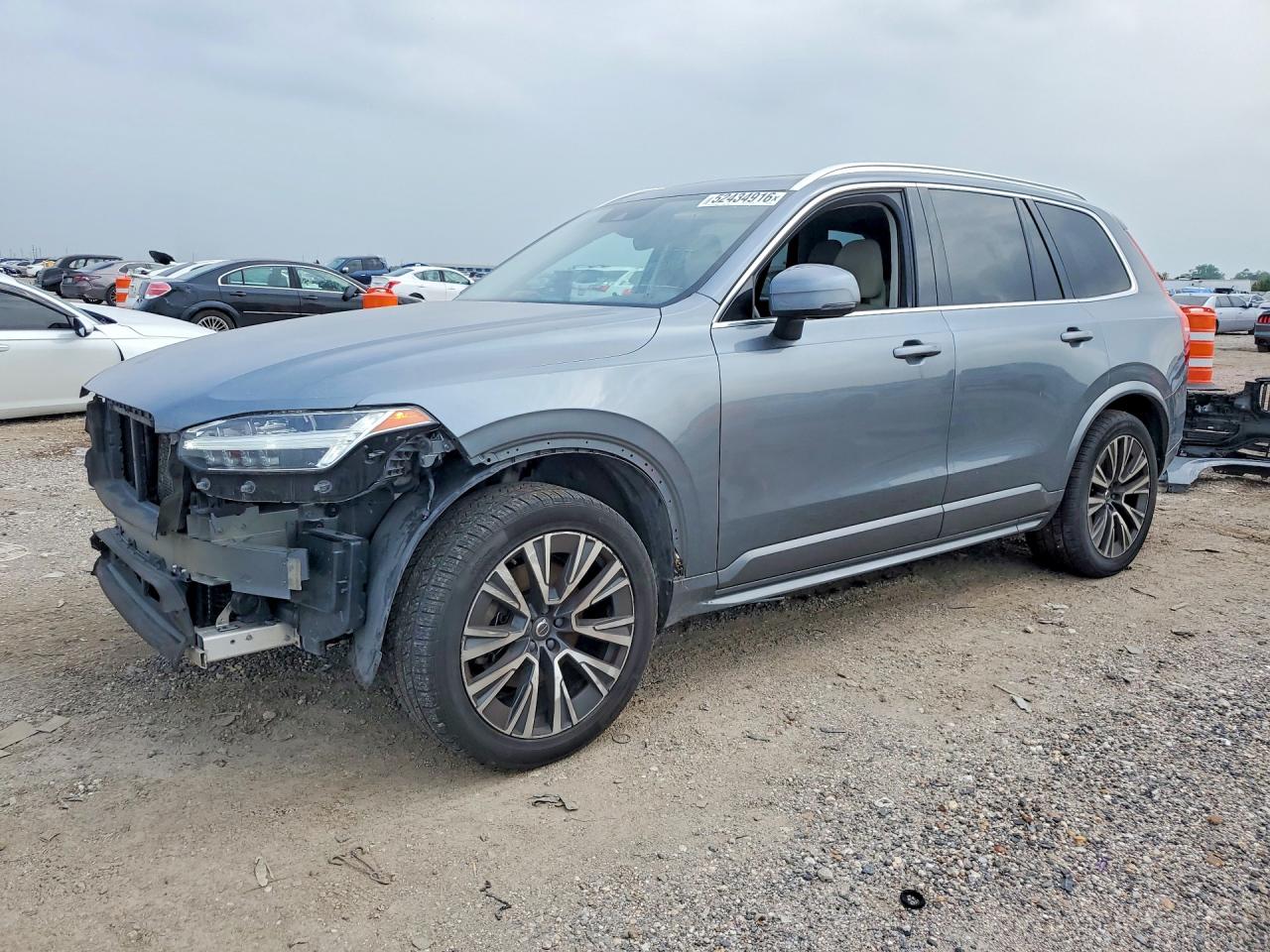 2020 VOLVO XC90