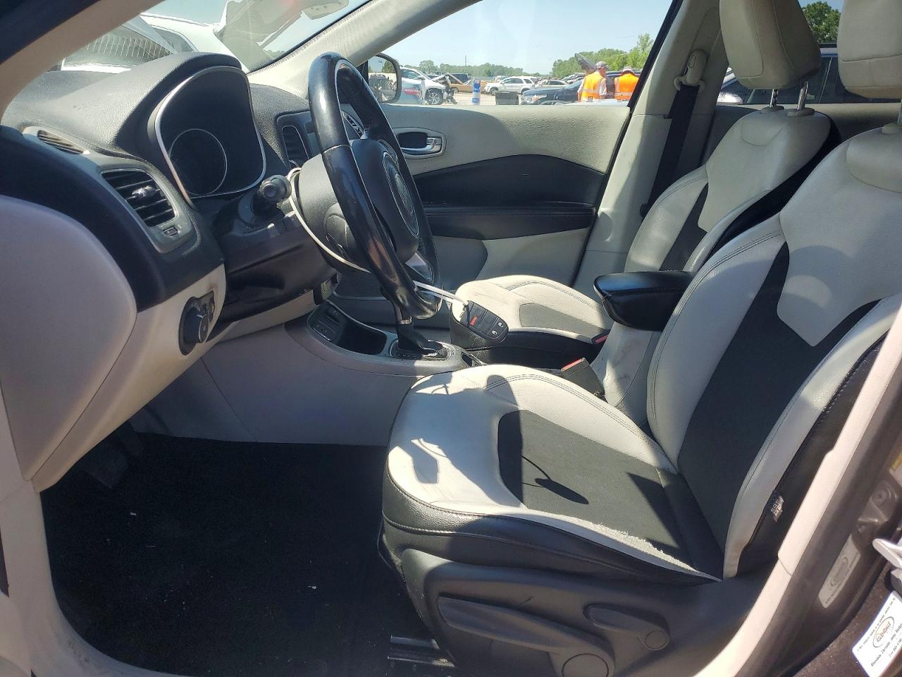 2019 JEEP COMPASS