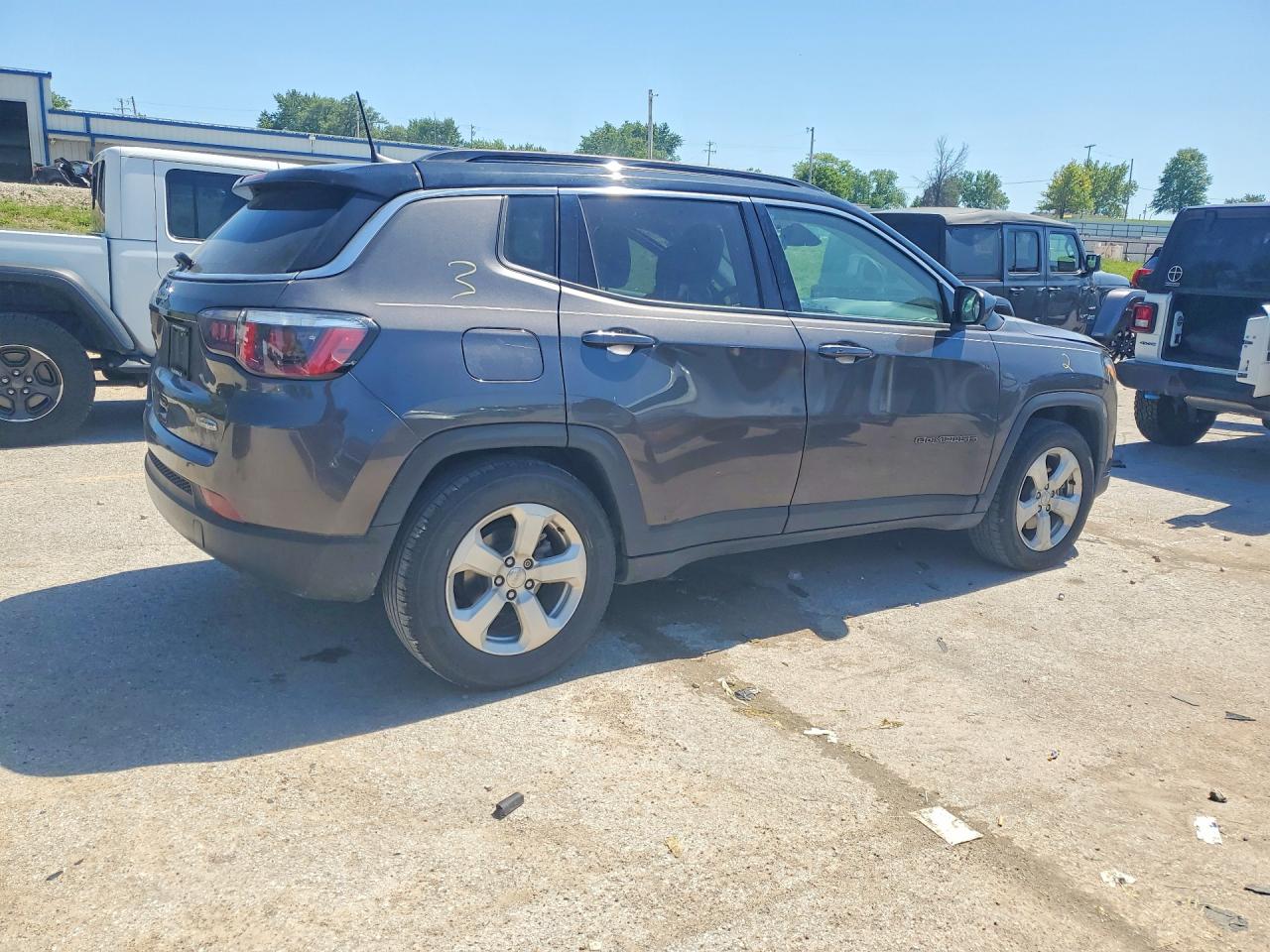 2019 JEEP COMPASS