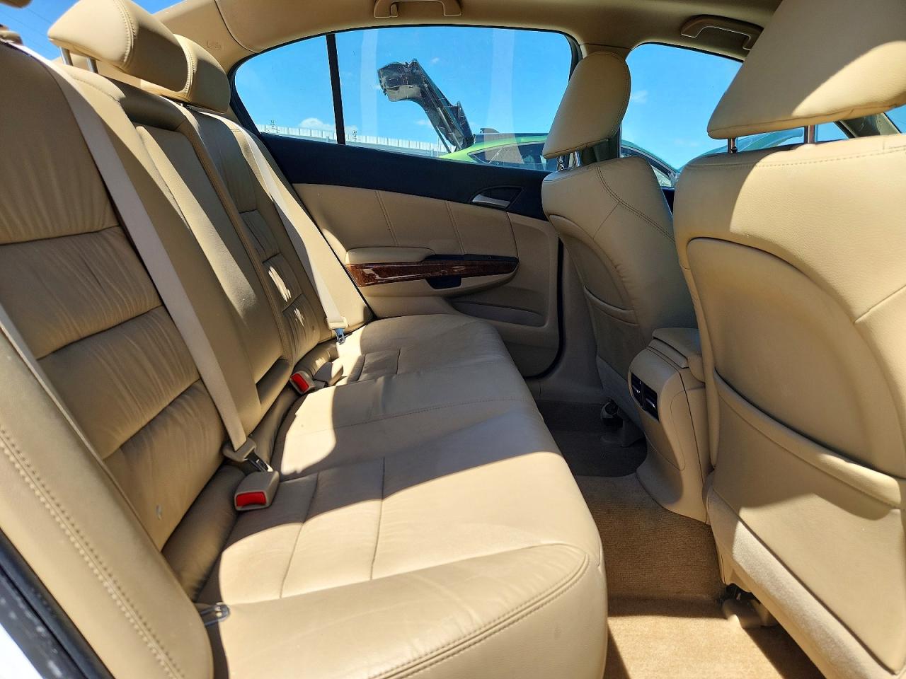 2011 HONDA ACCORD