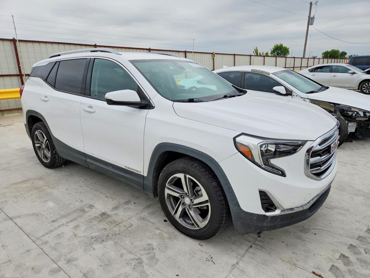 2020 GMC TERRAIN
