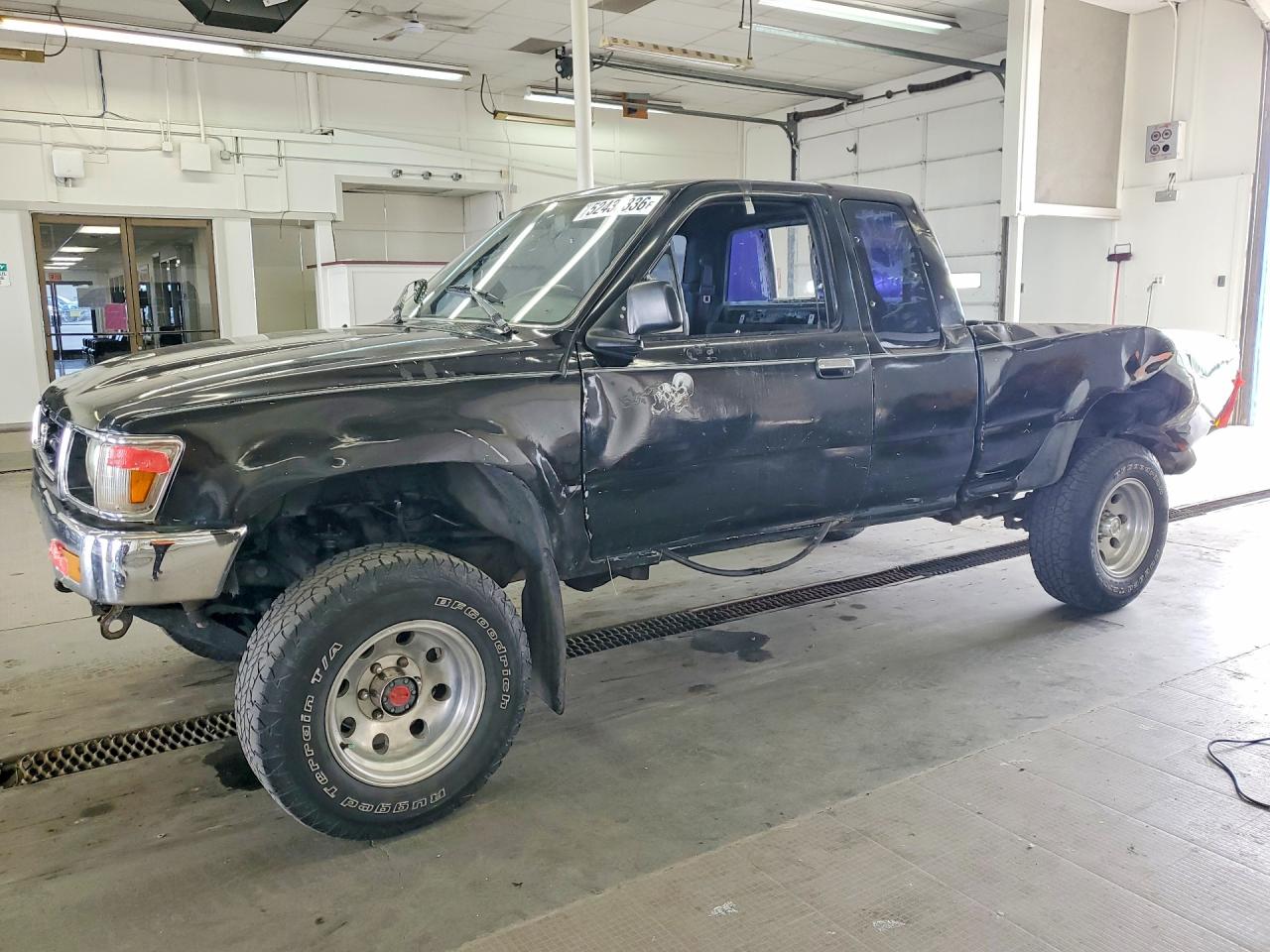 1994 TOYOTA 4WD PICK-U