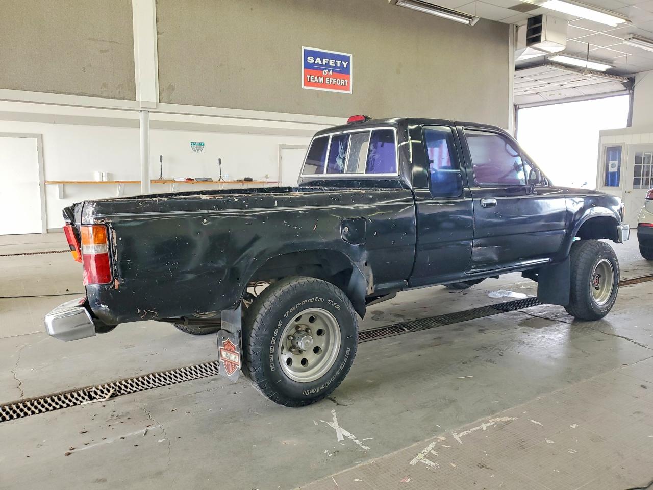1994 TOYOTA 4WD PICK-U