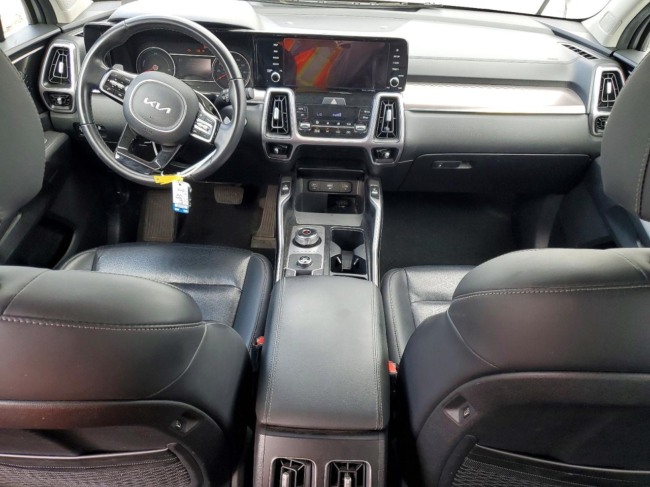 2022 KIA SORENTO