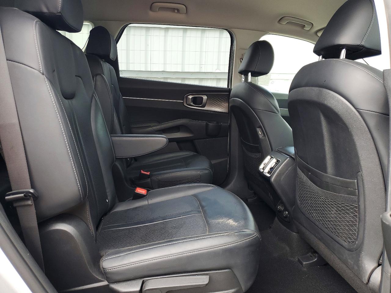 2022 KIA SORENTO