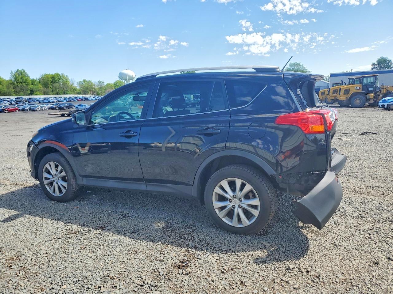 2015 TOYOTA RAV4