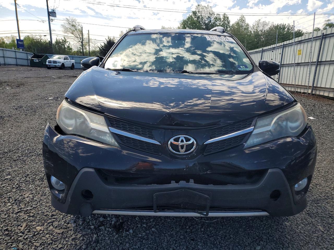 2015 TOYOTA RAV4