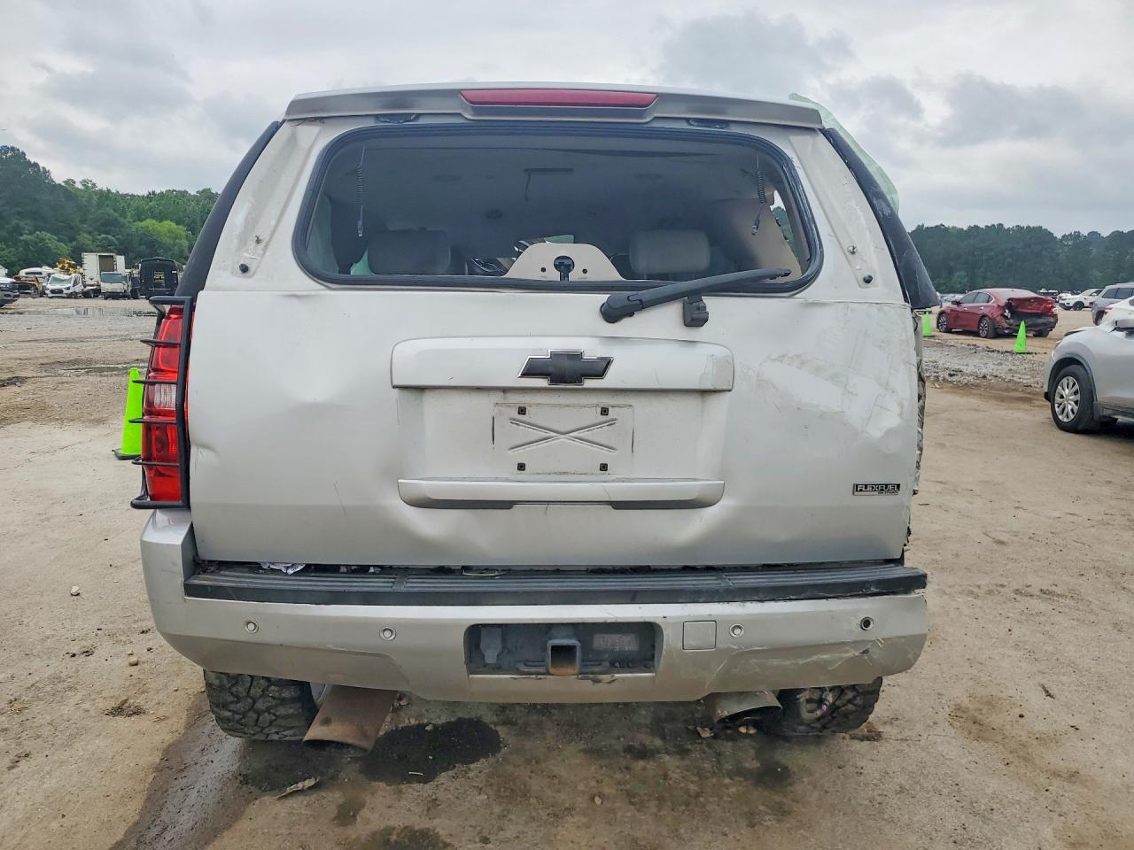2010 CHEVROLET TAHOE