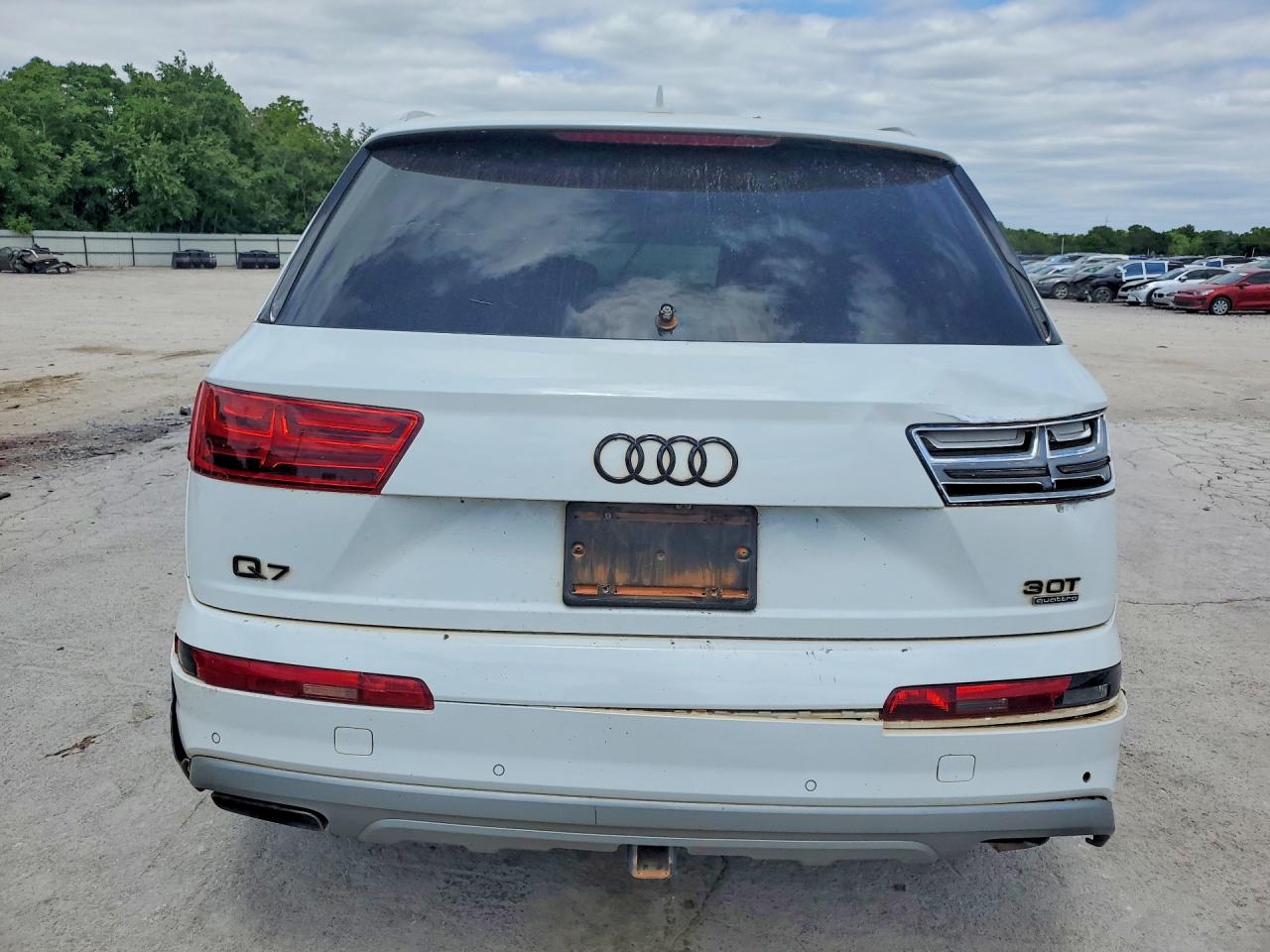 2018 AUDI Q7
