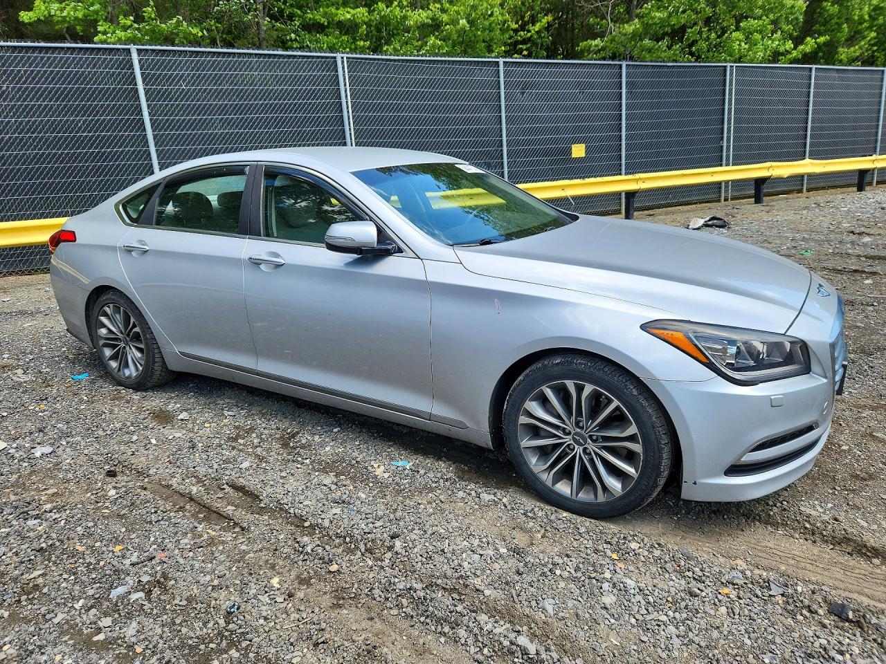 2015 HYUNDAI GENESIS