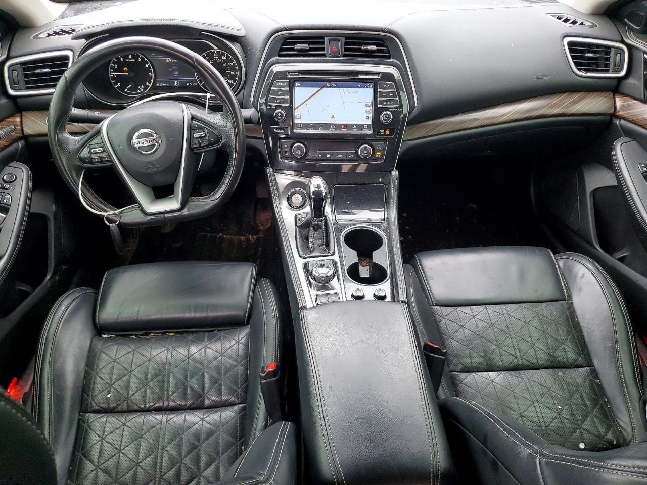 2016 NISSAN MAXIMA