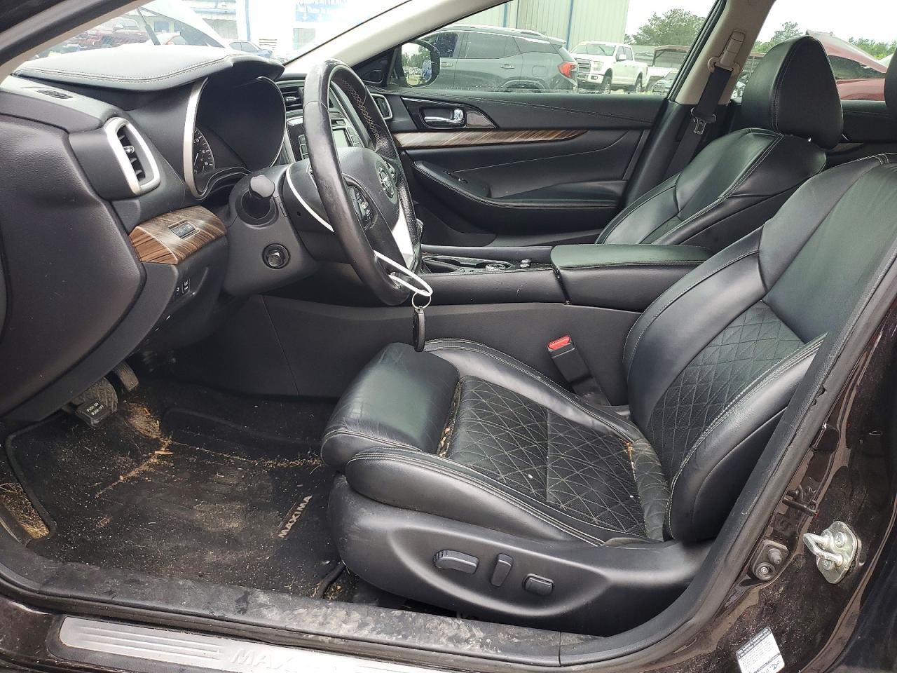2016 NISSAN MAXIMA