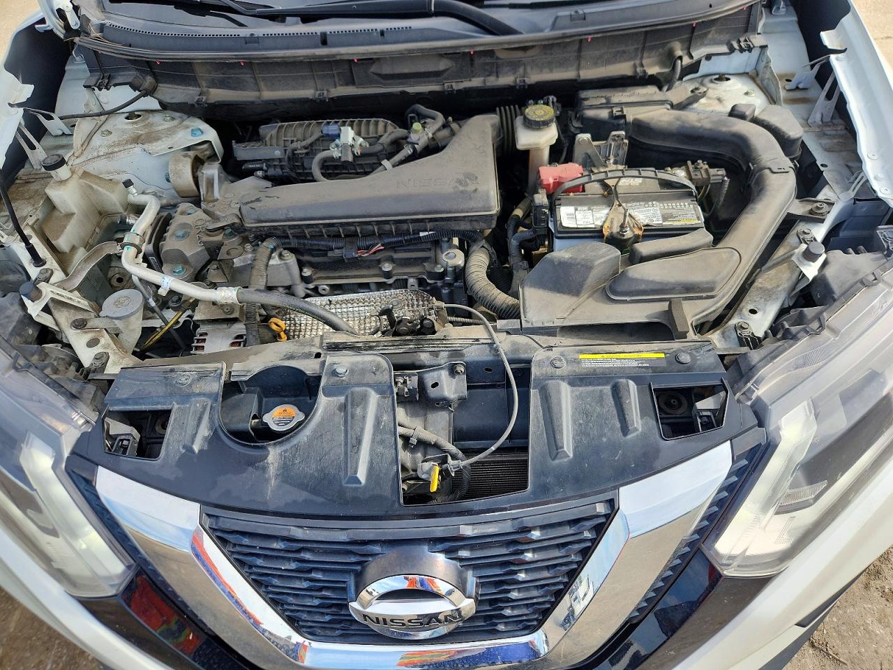2017 NISSAN ROGUE