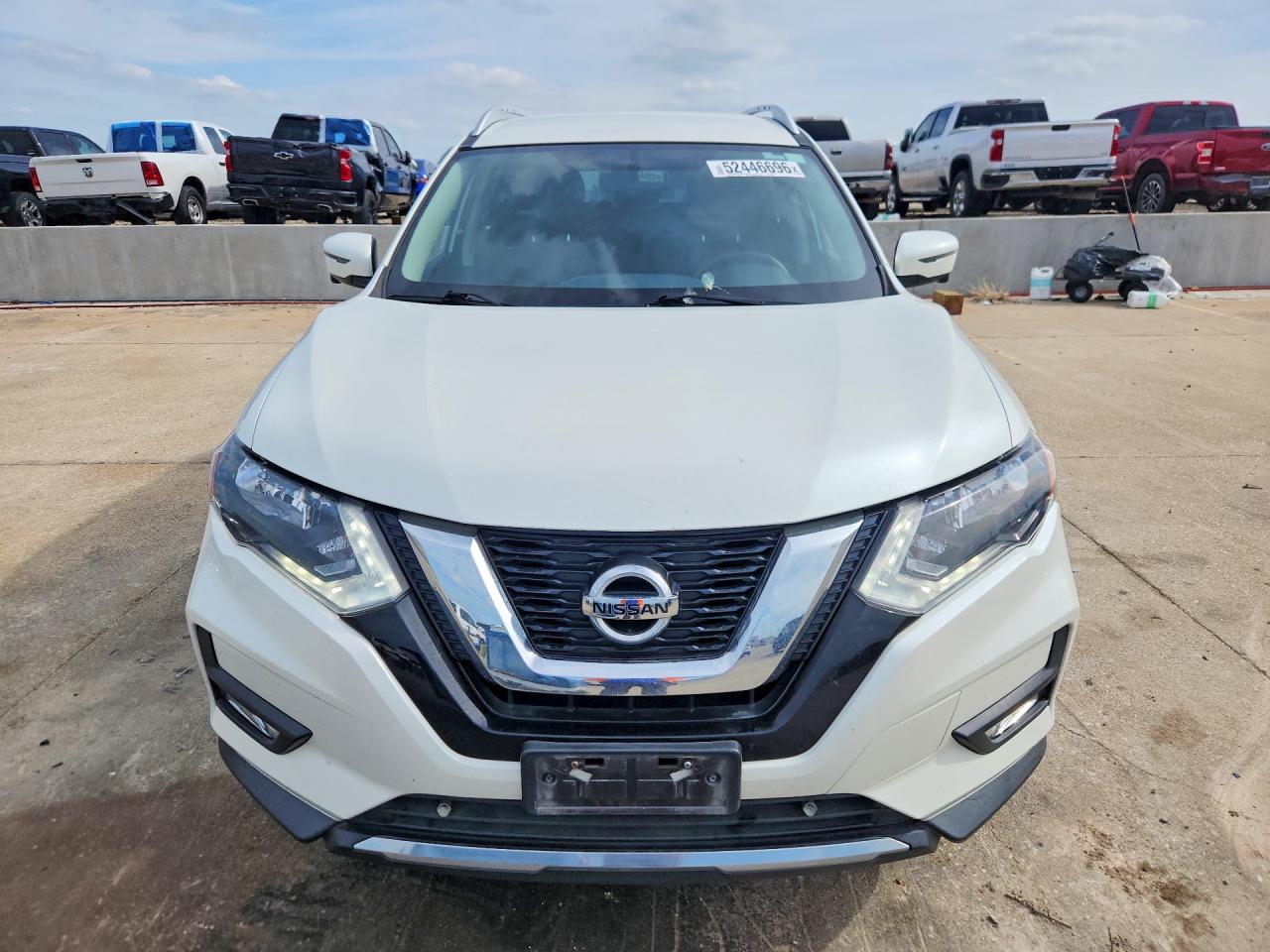 2017 NISSAN ROGUE