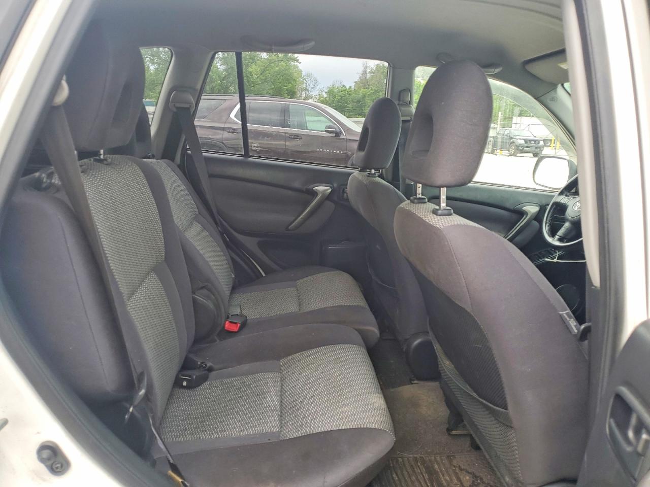2005 TOYOTA RAV4