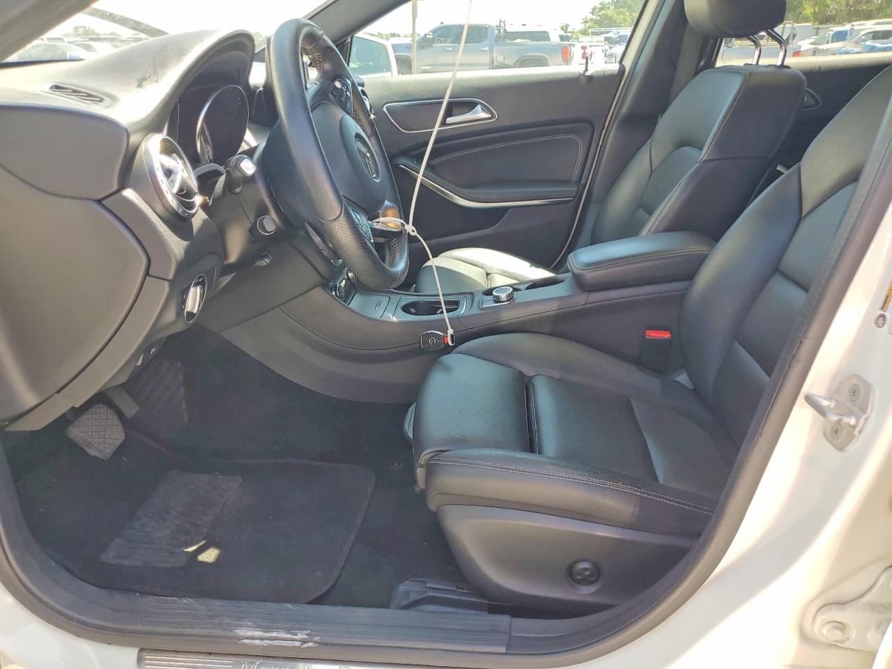 2017 MERCEDES-BENZ GLA-CLASS