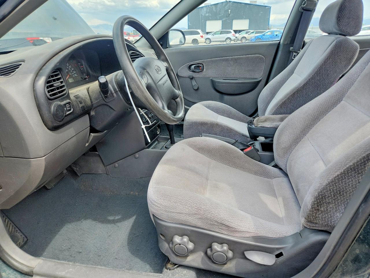 2003 KIA SPECTRA