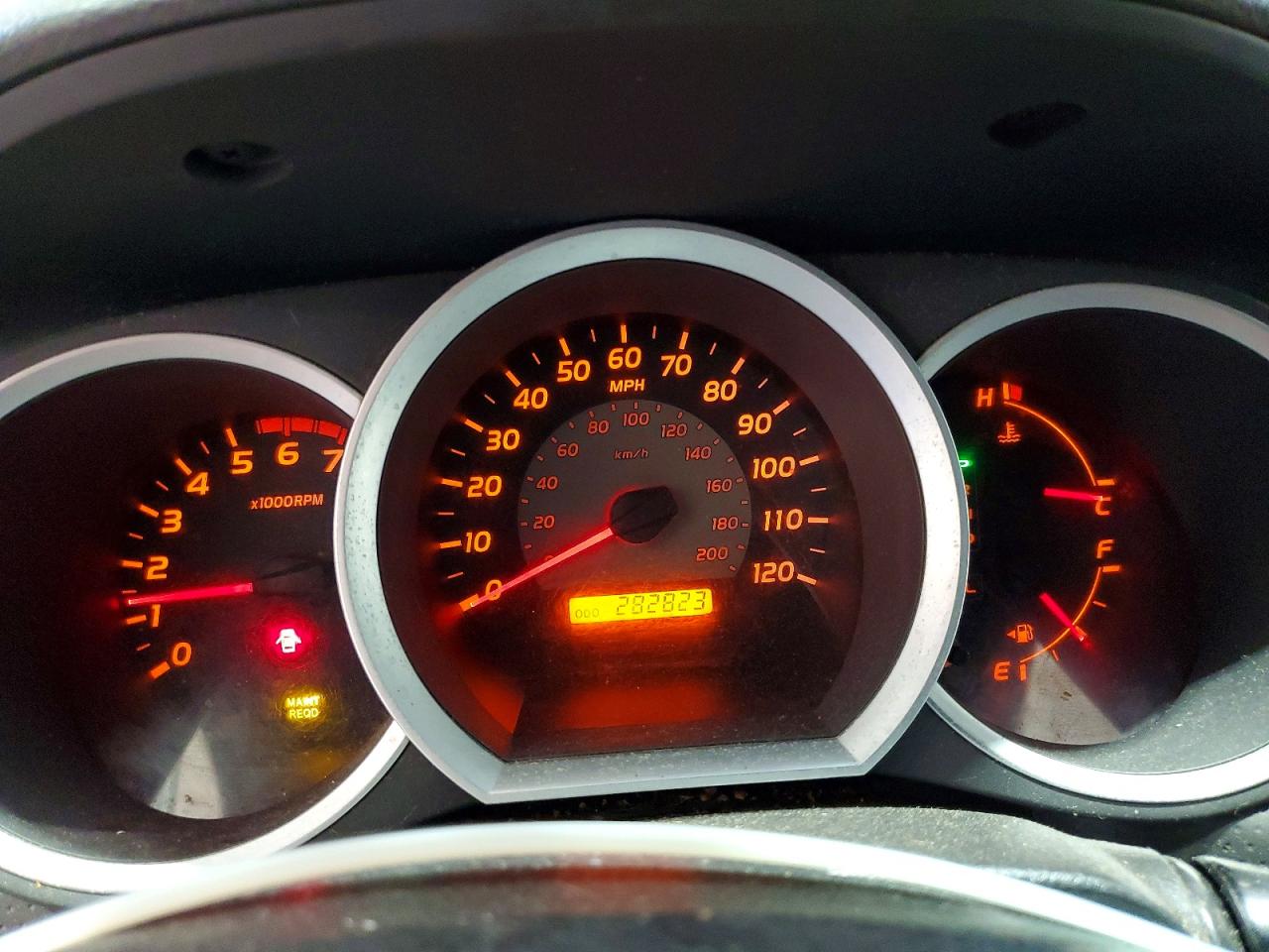 2006 TOYOTA TACOMA
