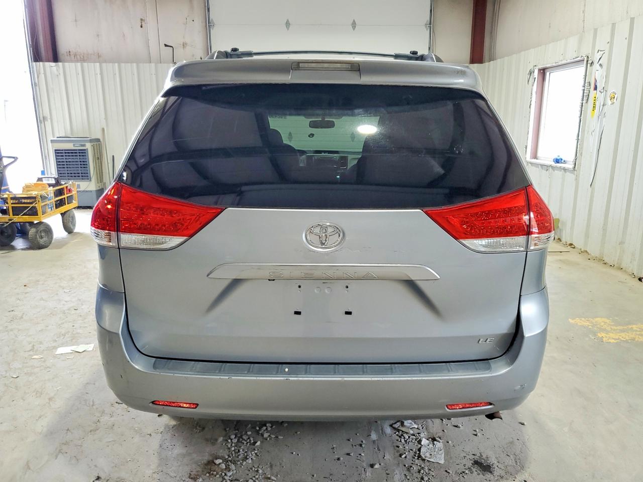 2013 TOYOTA SIENNA