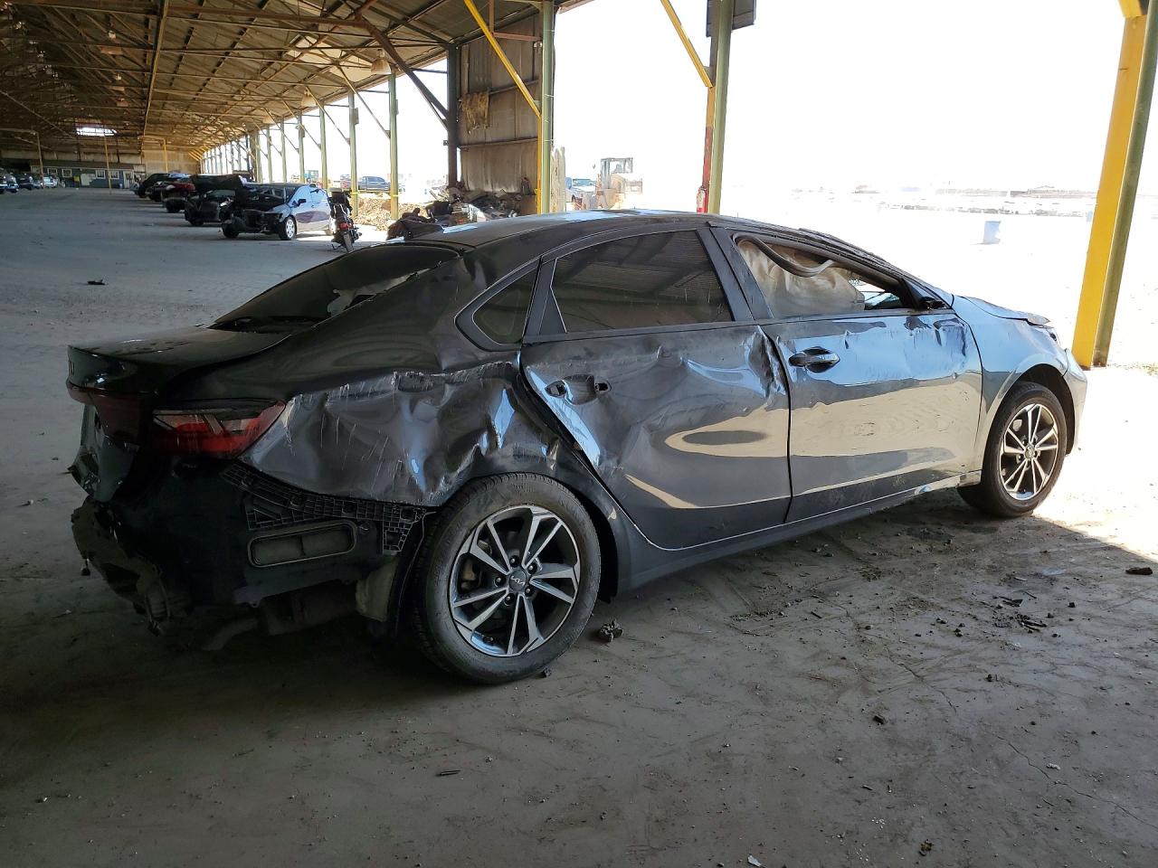 2023 KIA FORTE